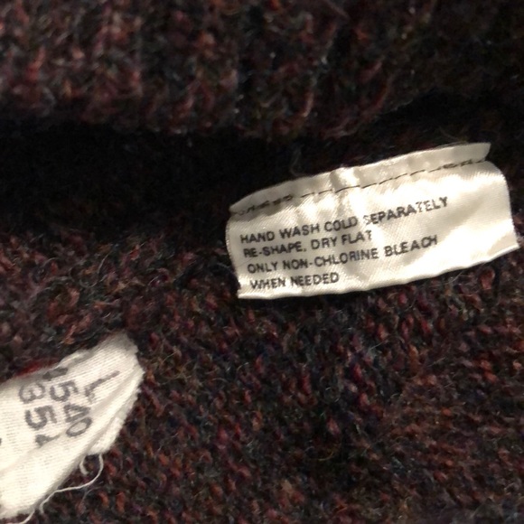 Vintage Crew Sweater - Picture 6 of 6